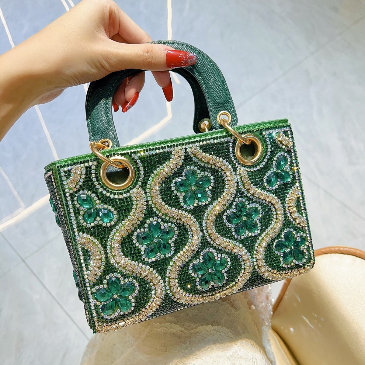 Women Bags Branded Sale - 高級デザイナーブランドの新品、高品質ファッションハンドバッグ、レディースショルダー/クロスボディバッグ、女性用バッグ、大容量、人気販売中