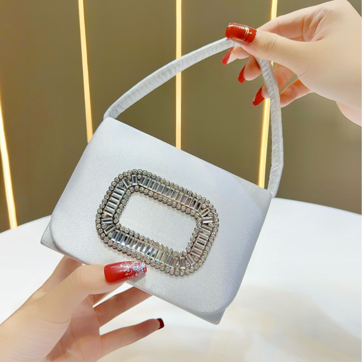 高級ミニスクエアハンドバッグレディースダイヤモンドスタッズイ - Mini Purse Chain のレビューと価格