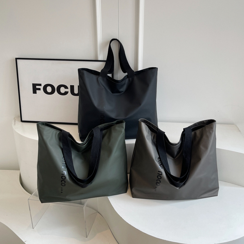 トラベルバッグ、スイミングバッグ、ジムバッグ、フィットネスバ - Women Bags Coach のレビューと価格