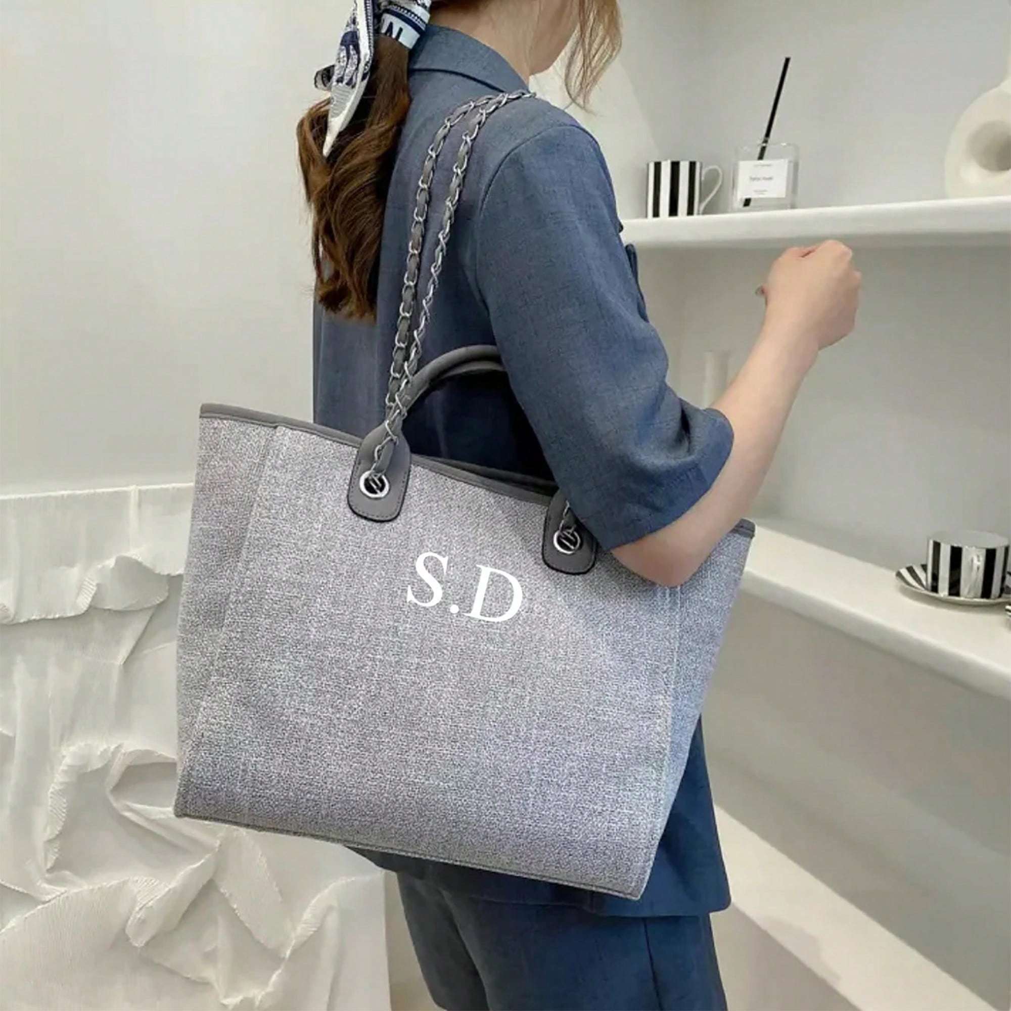 カスタムメイドの大容量韓国女性用チェーン付きトートバッグ、デ - Women'S Tote Bags Designer のレビューと価格