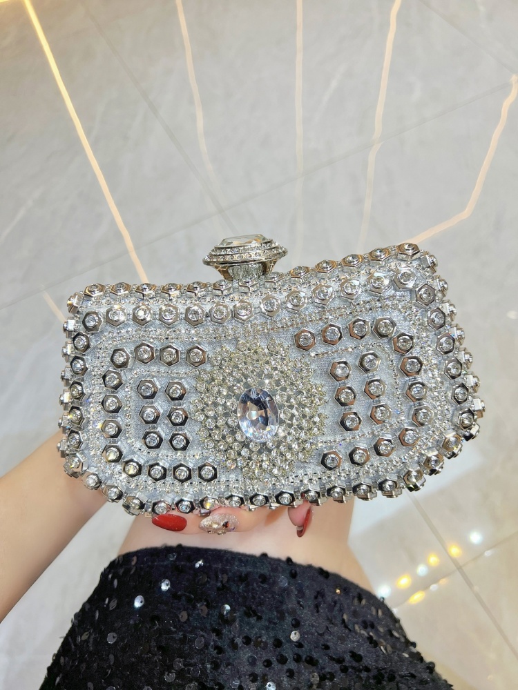 新しい輝くラインストーンハンドバッグ高級ダイヤモンドスタッズ - Mini Purse Chain のレビューと価格