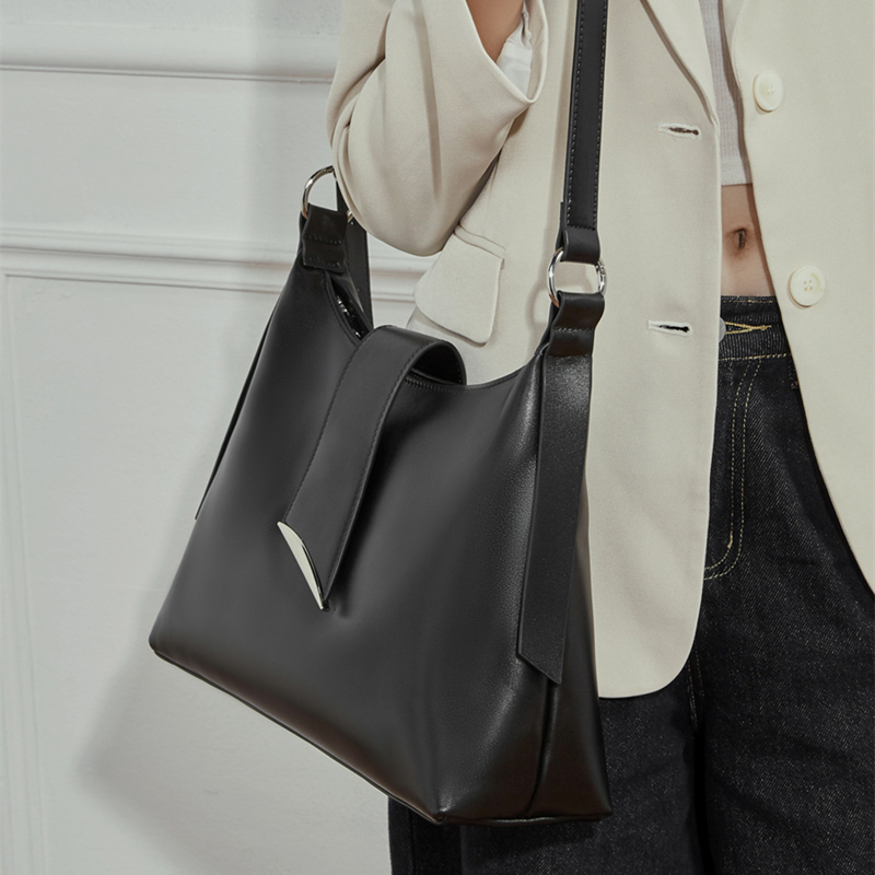 Hifashion 牛革本革大型ホーボーショルダーバッグ女性 - Women'S Tote Bags Designer のレビューと価格