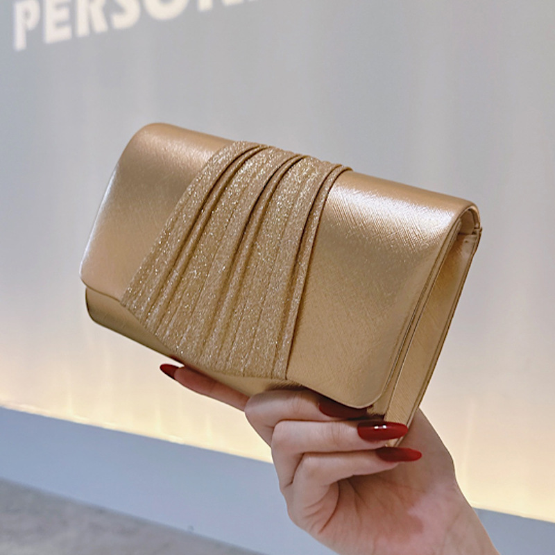 女性用ゴールデンスモールイブニングクラッチバッグ、トレンディ - Women Bags Golden のレビューと価格